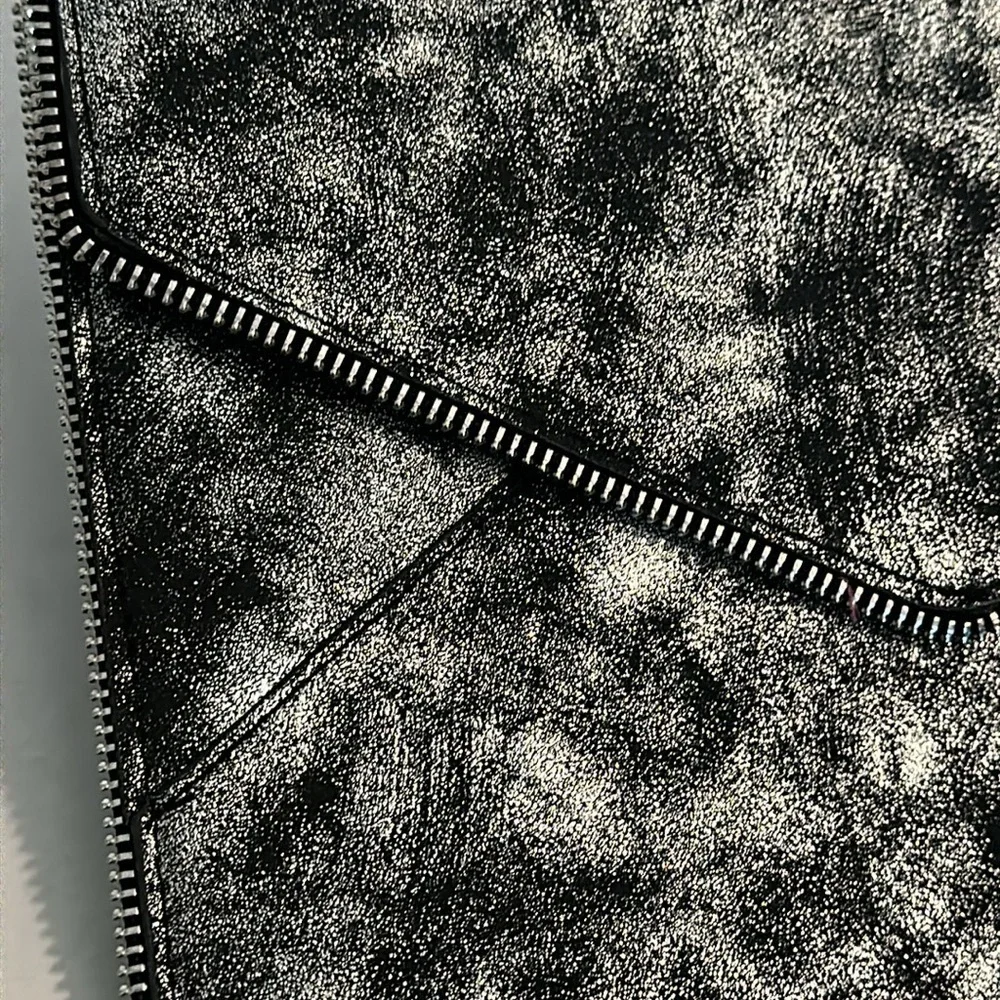 It Cosmetics Black and Silver Makeup Bag Clutch NWOT